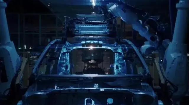 該廠是全球首個全架構(gòu)、全能源、全車系超級智能工廠