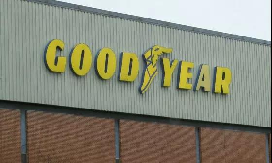 固特異正在超市試行輪胎安裝服務(wù)，顧客可以現(xiàn)買現(xiàn)裝